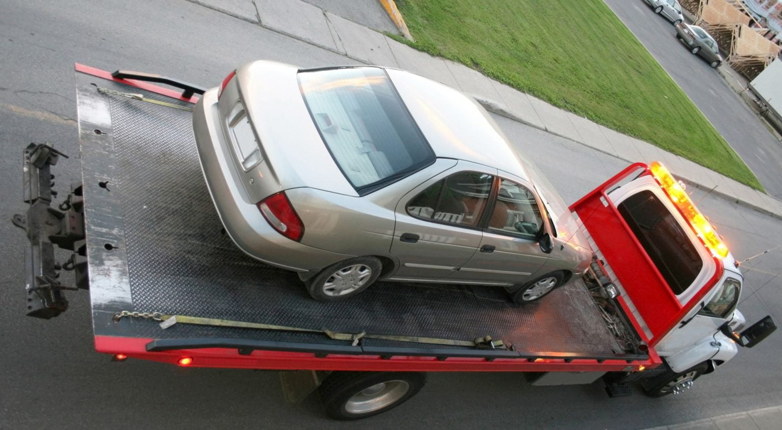 24 hr tow company near Lawrence